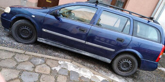 DILY OPEL ASTRA COMBI -CARAVAN 1,8 85KW lpg