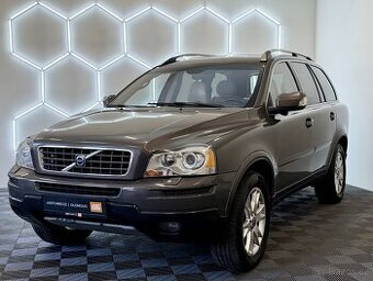 Volvo XC90,  2.4 D5 4x4/7 MÍST/PANORAMA/TZ
