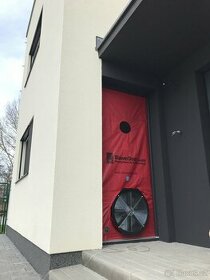Měření vzduchotěsnosti - Blowerdoor test