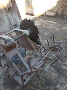 Cirkulárka s kolébkou 380V