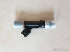 Vstrikovaci tryska Ford, Volvo