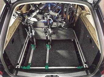 Interiérový držák jízdních kol Škoda.