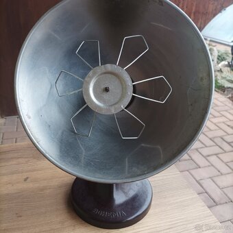 LAMPA INFRA ZÁŘIČ BOHEMIA. BAKELIT