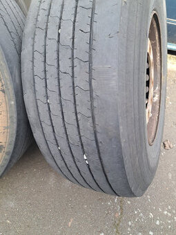 Prodám pneu FULDA 385/65 R22,5