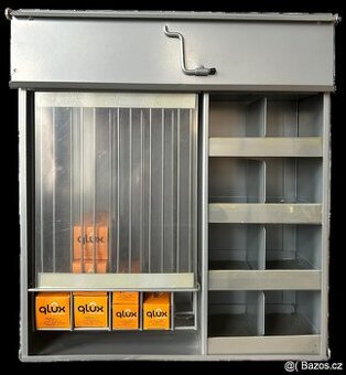 Box na autožárovky malý kovový se sadou 110 ks autožárovek