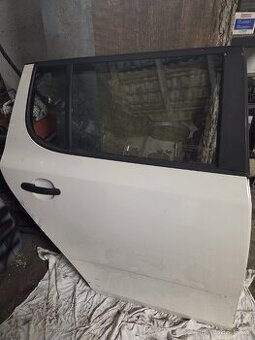 Fabia 2 dveře, nárazník, nápravnice