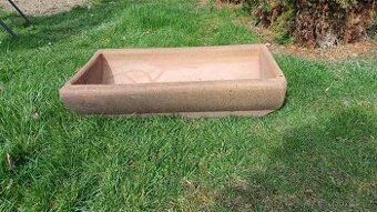 Prodám venkovní mrazuvzdorný květináč