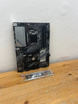 GIGABYTE Z390 D//Socket 1151//Pro 8-9gen. intel//Funkční/Zár