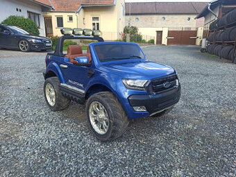 Dětské elektrické autíčko Ford Ranger Wildtrak 4x4