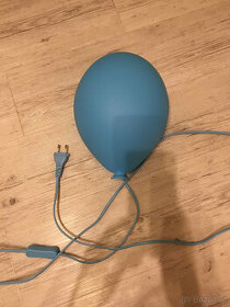 Lampička Ikea balónek