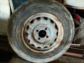 Prodej kola na Škoda 1202 STW