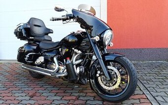 Yamaha XV 1900 Midnight Star