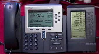 Cisco 7961 VoIP Phone + 7914 Expansion Module