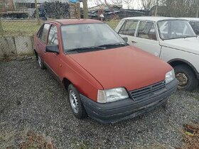 Daewoo Racer