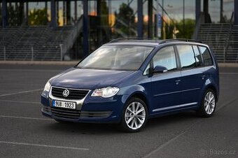 Volkswagen Touran 2.0 EcoFuel CNG 2009 TOP STAV Servis VW
