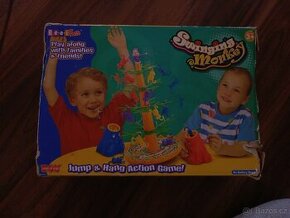 Swinging monkey - 1