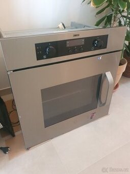 Oven ZANUSSI ZOB 562 XL