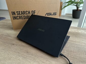 ASUS ExpertBook - i5 / 8GB / SSD 512GB - TOP stav ‼️