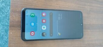 Mobilní telefon