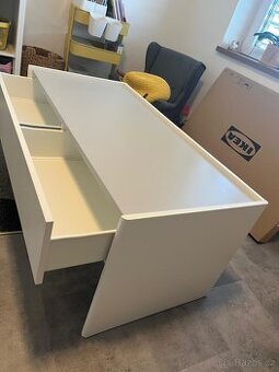 Ikea Dundra - Stůl na hraní s úložným prostorem