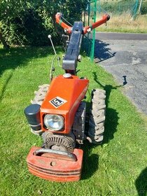 Prodám malotraktor TERA MT7-032(jako nový) pečlivý 1.majitel