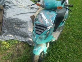 Piaggio nrg MC2 náhradní díly .