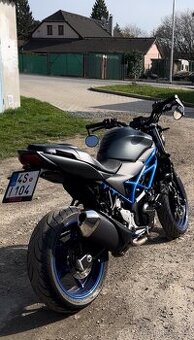 Suzuki SV650 (2022)