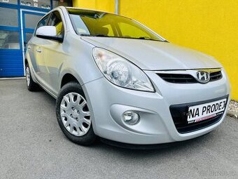 HYUNDAI i 20 1.2 i BENZÍN 57 kW NAJETO JEN 92 TIS KM