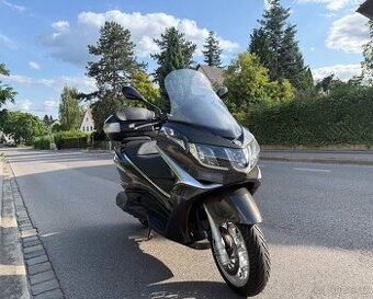 Piaggio X10 125 ie, cz doklady