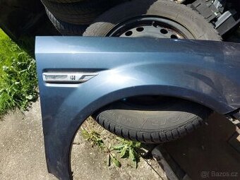 OPEL TIGRA B TWINTOP CABRIO - přední blatník