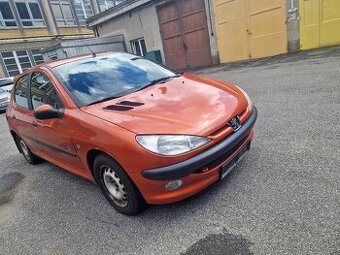 Peugeot 206 1.1i - 1