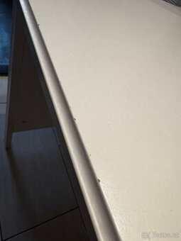 Dětský psací stůl IKEA Brusali