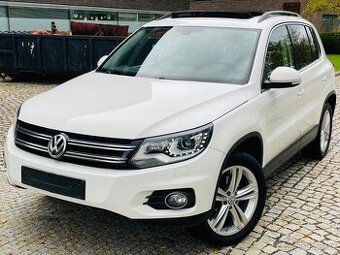 Volkswagen Tiguan 2.0TSI 4x4 AUT SERVISKA TAŽNÉ