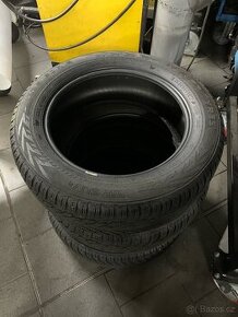 Zimní pneu Nokian WR SUV 4 225/60 R18