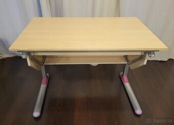 Dětský rostoucí psací stůl s polohovatelnou deskou