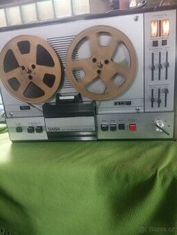 kotoučový magnetofon Saba