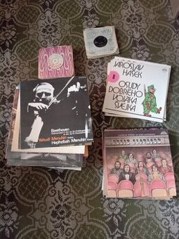 Prodám LP vážné hudby a interpretů populární hudby 20. stol