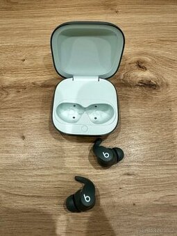 🎧 Beats Fit Pro (Sage Gray) – ANC, Spatial Audio