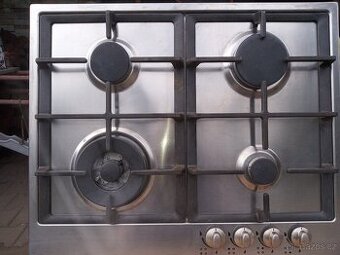 Plynová vestavná varná deska Mora