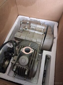 Pitbike motor XY 125