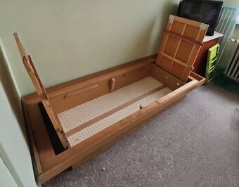 Prodám postel