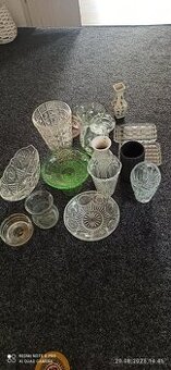 Vazy, mísy, popelniky různé stáří