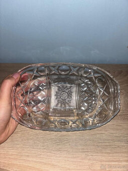 PRODÁM skleněnou broušenou trojmisku