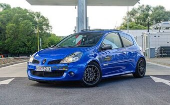 Renault Clio RS 2.0i 16V - 1
