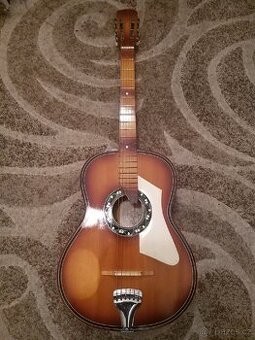 Cremona z60 let inkrustovana Bulgarsko