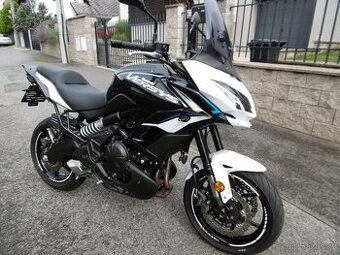 Kawasaki Versys 650 - 6101 km  JAKO NOVÁ