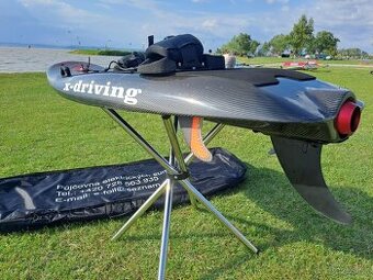 Elektrický surf: jetsurf a E-foil, pronájem i prodej