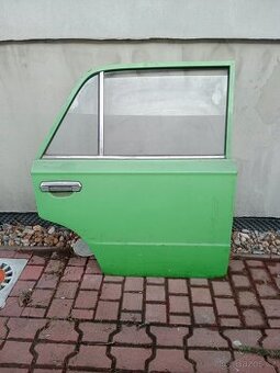 Právě zadní dveře Lada 2101 nd