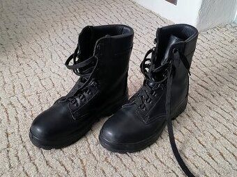 Kožené boty "Kanady" vel. 29