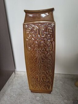 Velká retro podlahová váza s reliéfem - výška 70 cm